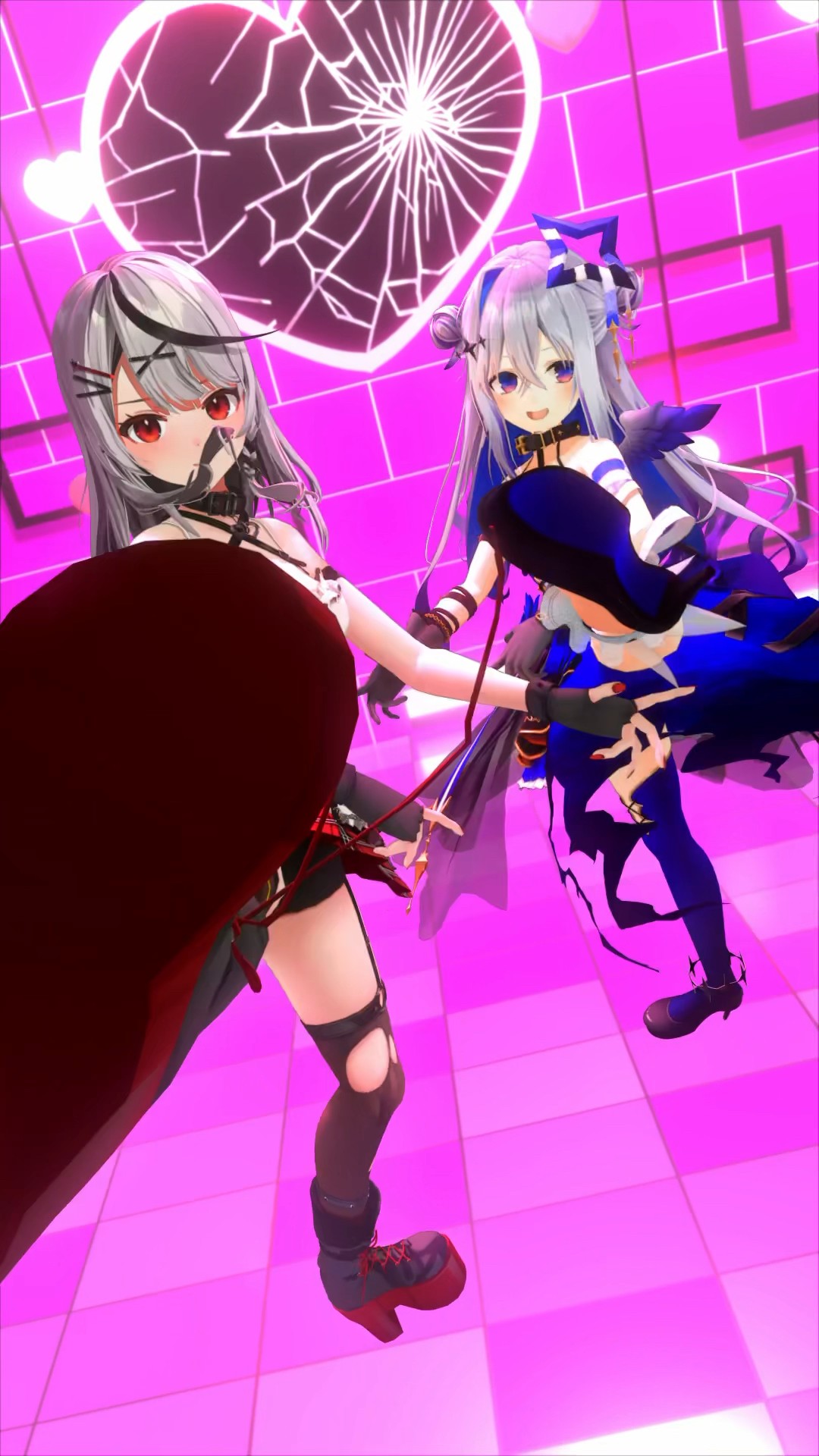 かなたそと沙花叉でラビホキック?? #shorts 【天音かなた/hololive】