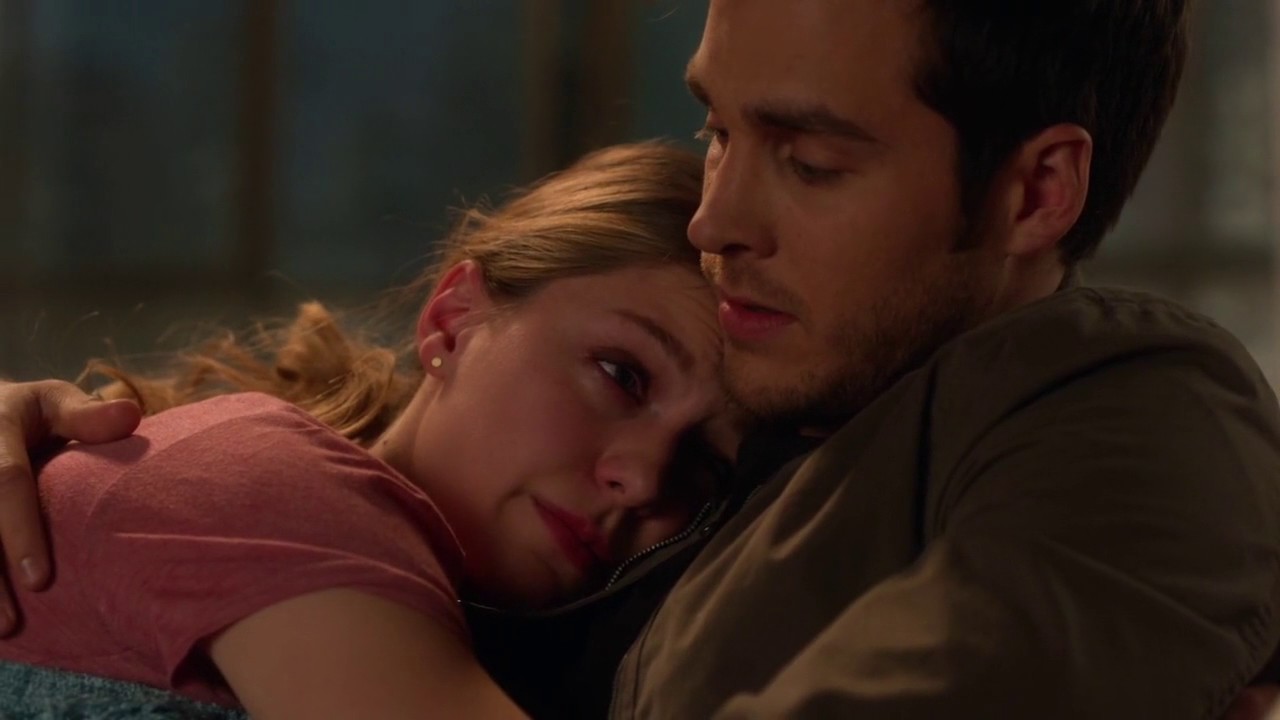 Supergirl 2x14 Mon El Comfort Kara Scene Hd Youtube