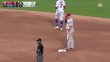 PHI@NYM: Knapp swipes second for his first MLB steal