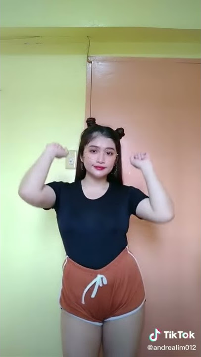 SEXY PINAY BAKAT NA BAKAT 😍