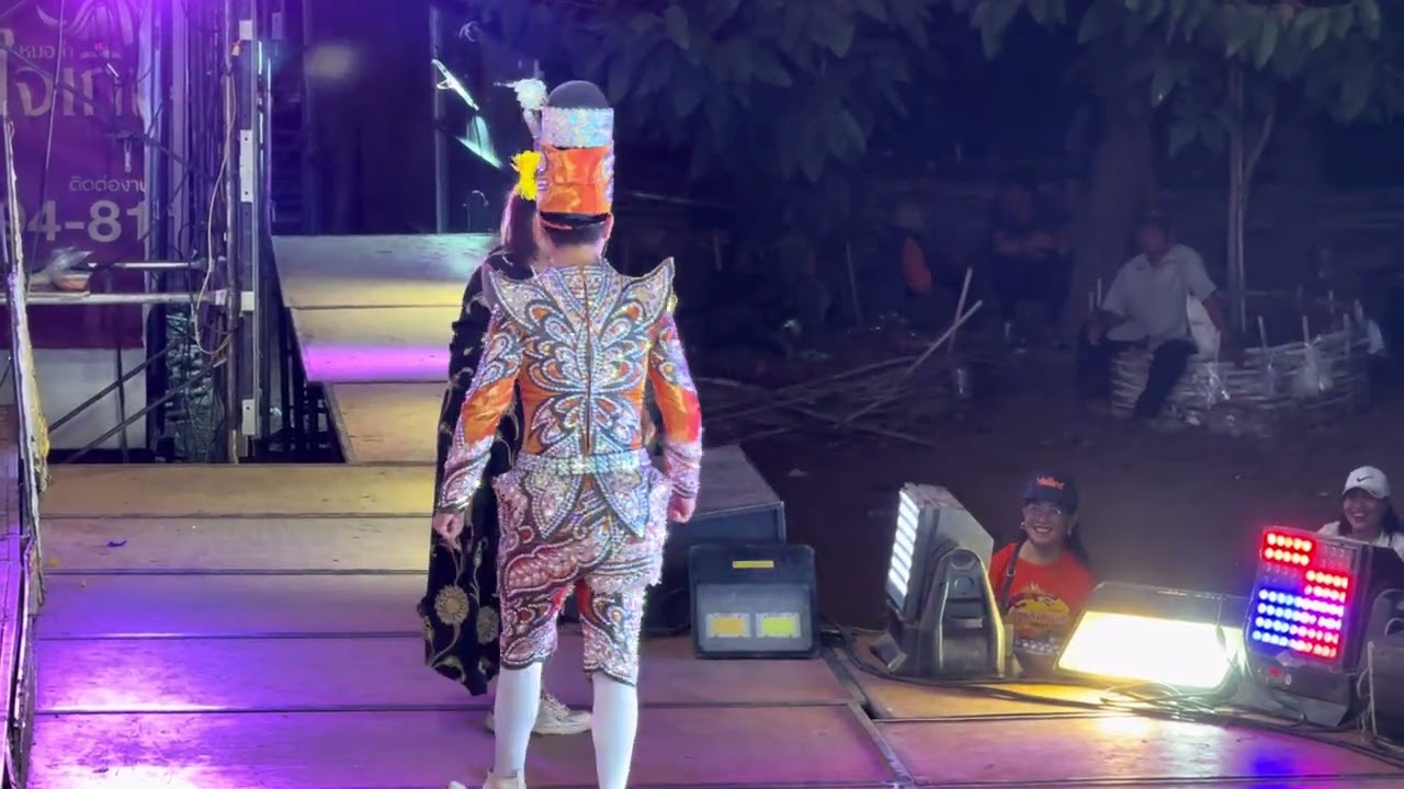 จ่ามเป็นหลายโรค จักหน่อยกะเป็นโรคเก๊าท์ เพราะอะไร?! พ่อบอยโดนรุม!!! #ตลก #ใจเกินร้อย #ล่าสุด 