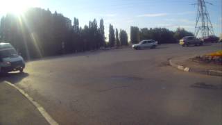 20 08 2015 Саратов х053ос ОСЕЛ пересекает двойную сплошную мост 3я Дачная(Саратовские Нарушения Внимание Всем Постам Саратов погоня пьяный водитель ПДД взгляд нарушение Сергей..., 2015-08-20T06:36:55.000Z)