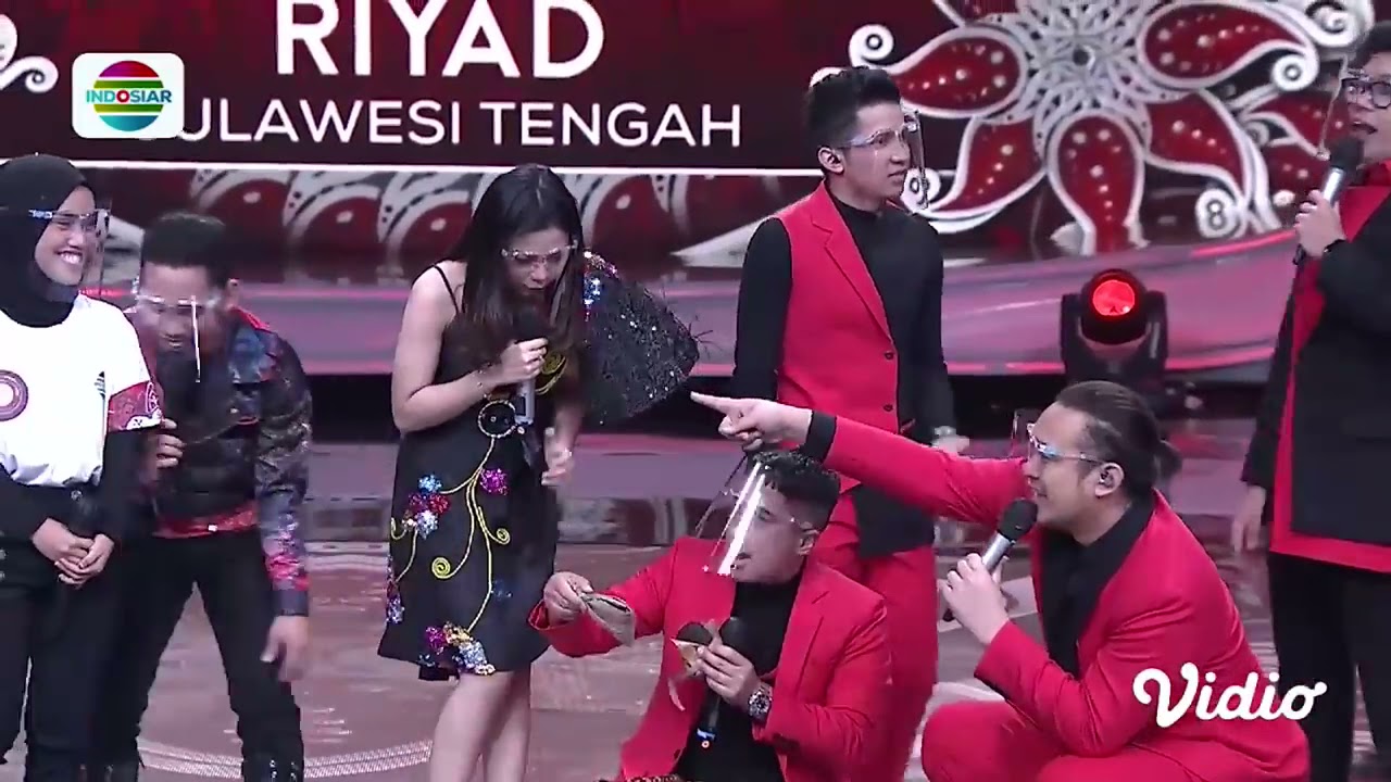 HEBOHHH!! Hizra Adik Riyad Sulteng Datang Membawa Oleh Oleh!! Serbuuuu!! | LIDA 2021