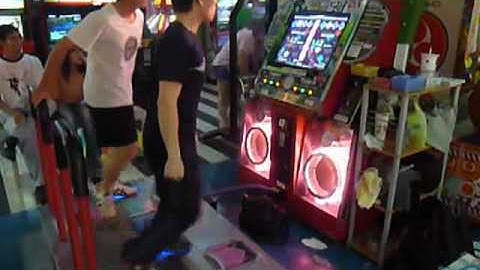 [DDRX2 プレイ動画] smooooch  ・∀・ (ESP) XANAGOX2 vs NLS.TW