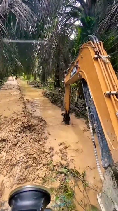 Mantap 👍,, Excavator buat parit #excavator #shorts
