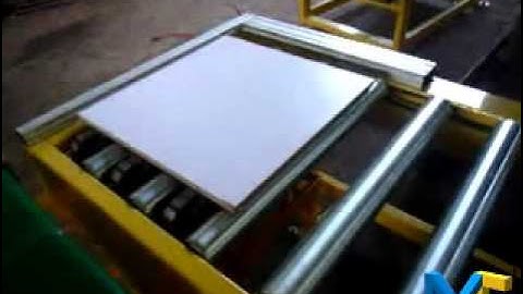 Roller Conveyor, Cross Transfer and Belt Conveyor