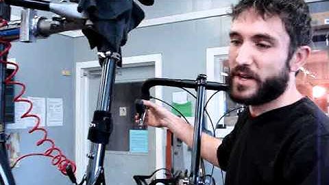 Bike Friday Pocket Bike: Using Shimano STI levers to Control a SRAM Dual Drive Hub.MPG