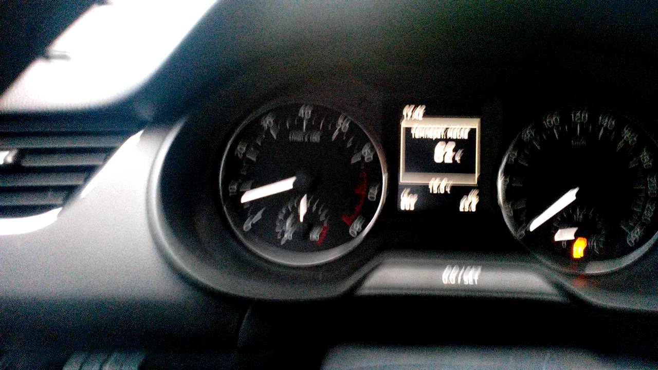 Skoda Octavia A7 1.4MT шум выжимного подшипника - YouTube