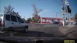 Курск. 3 нарушения за 42 секунды(, 2016-09-14T12:41:24.000Z)
