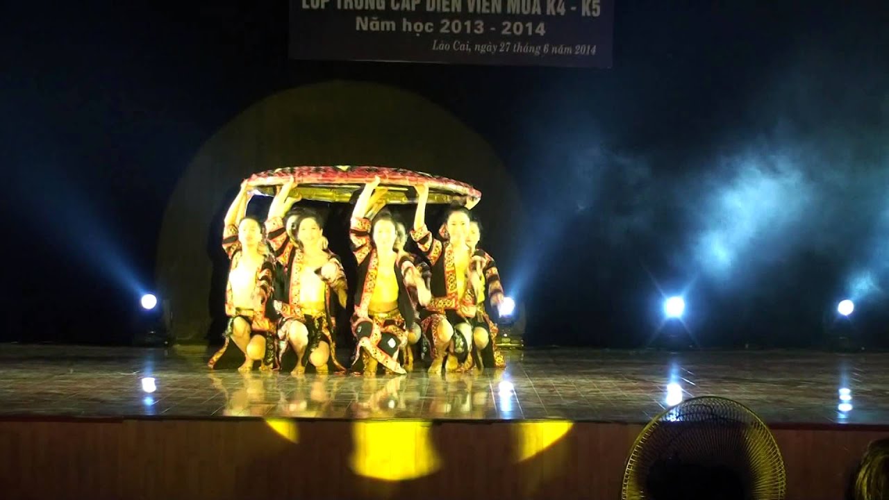 Múa: Những cô gái Lô Lô