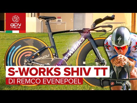 Video: La S-Works Tarmac SL7 di Remco Evenepoel: la bici dei Campionati Mondiali del lupo solitario