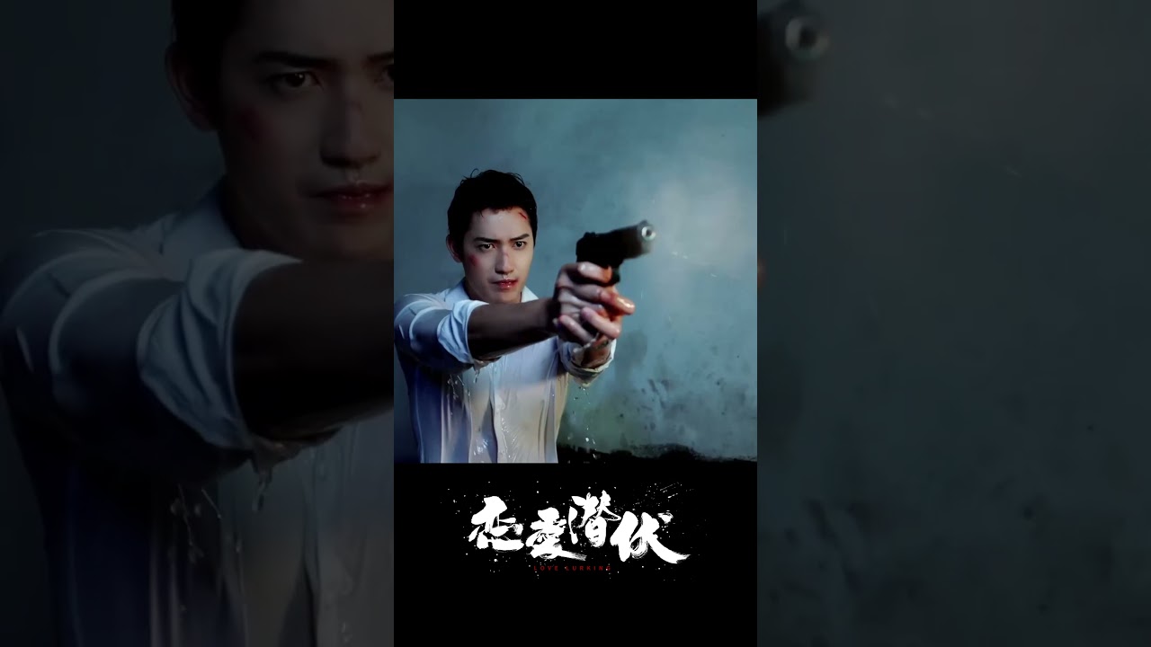 敌人枪口对准她，他及时出手相救！