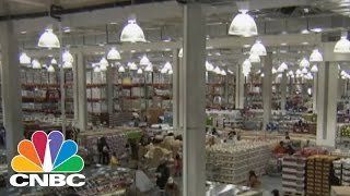 Cramer: Costco Superior Retailer in America | CNBC
