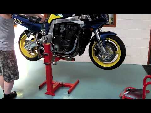 Βίντεο: Πώς λειτουργεί το Motorcycle Lift;
