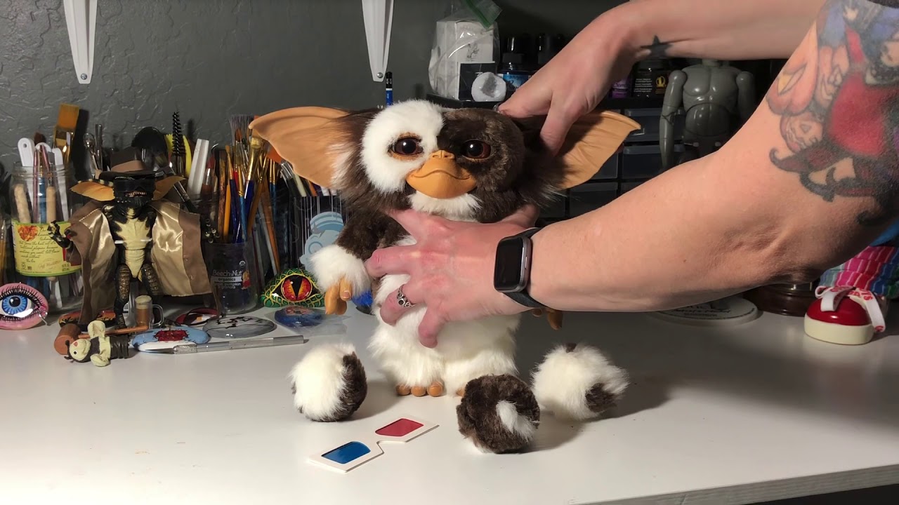 Medicom Life-size Gremlins Gizmo Unboxing Toy Review 1:1