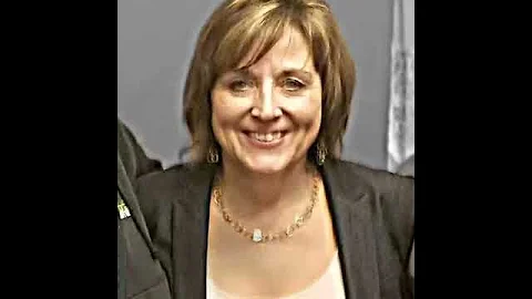 Jill Saunders