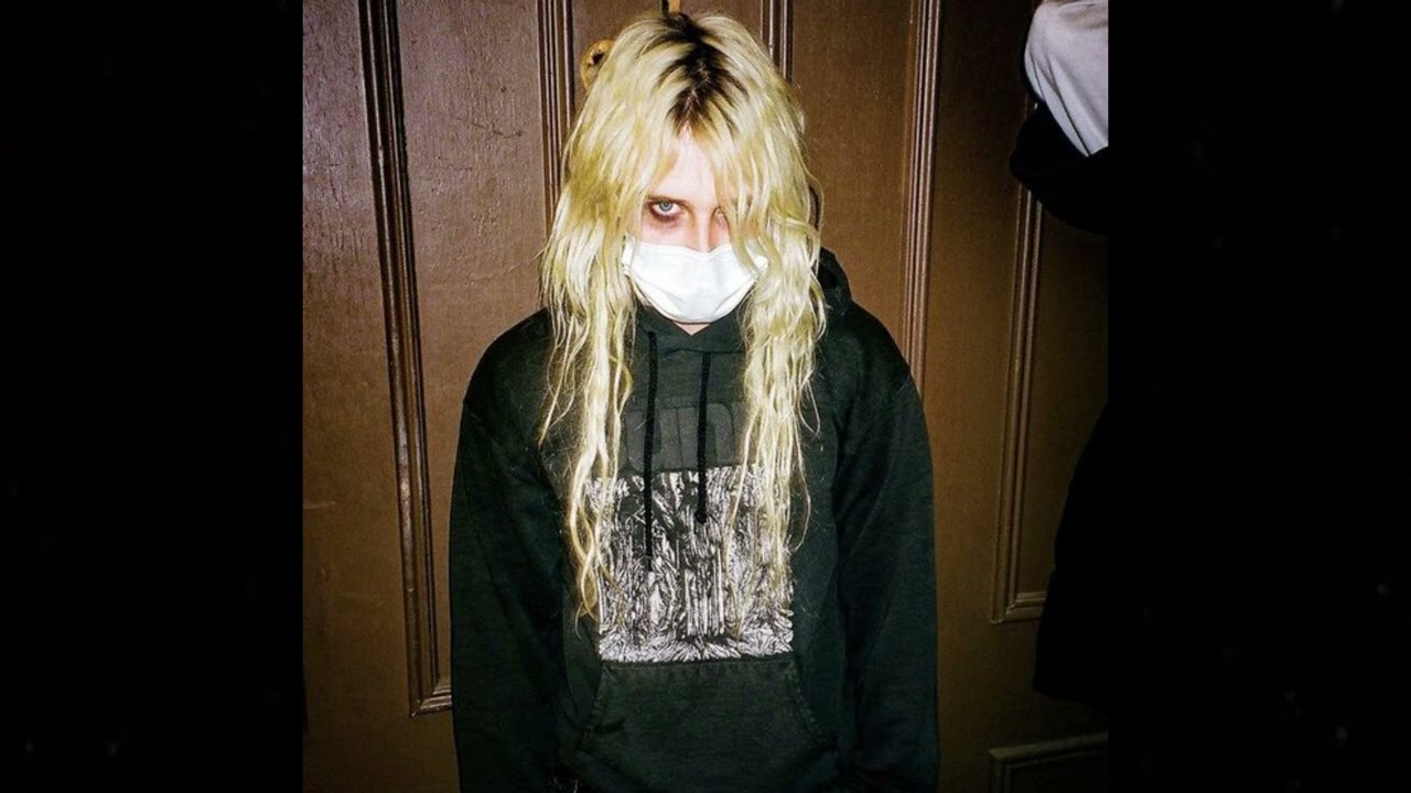 laura les - febuary 2019 (patreon demos)