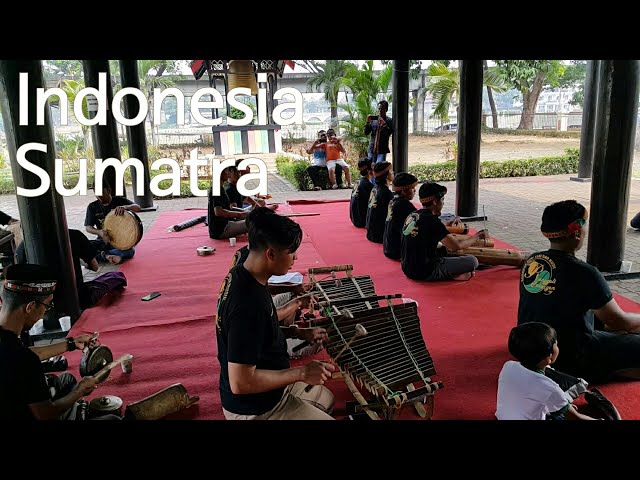 Traditional Indonesian(Sumatra) folk music class=
