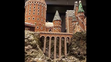 Hogwarts Gingerbread Castle