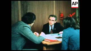 SYND 2 3 76 REPORT ON SOVIET ECONOMY