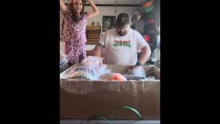 Check out this unboxing video of @TheCaveCW  ninja turtle costume. 