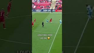 Luis Diaz incredible skills