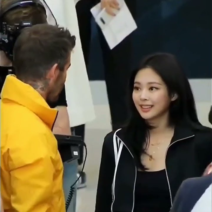 The Way Jennie Blackpink looks at David Beckham's is so sweet 😄 #shorts