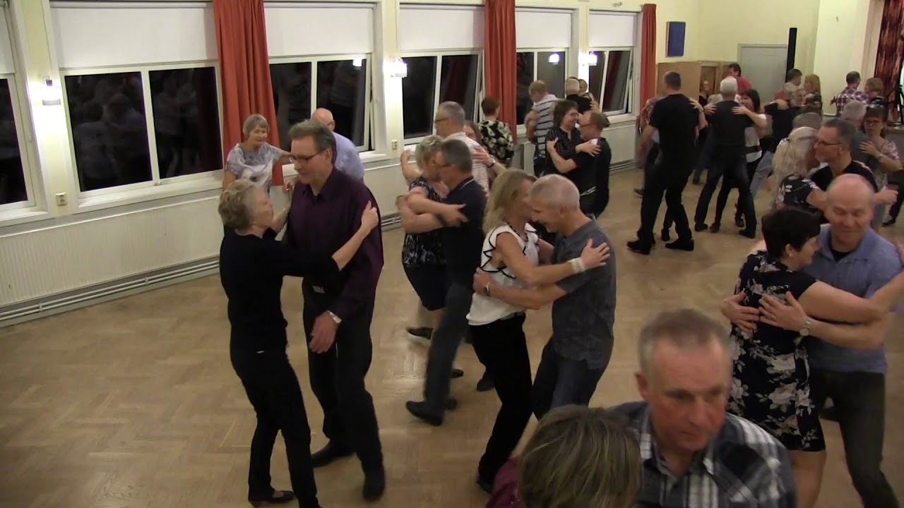 Lagagården 29/10 2019 med Sweedz no: 2 av 3. Rouletten.