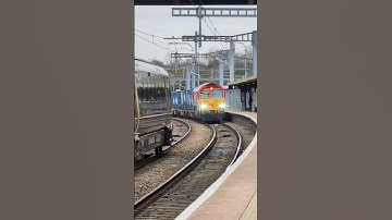 DB 66150 passes Bristol Parkway with two tone