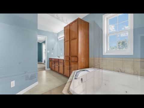 3905 Wildflower Dr, Champaign, IL home video tour