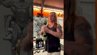 Shake weight, workout or nah…?