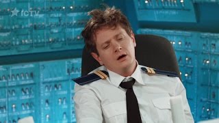 Пилоты возвращаются после рейса в Лас-Вегас— На троих — 3 сезон – 6 серия Пилоты возвращаются после рейса в Лас-Вегас— На троих — 3 сезон – 6 серия