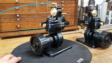 Oscillating Twin Tandem Steam Engine model.