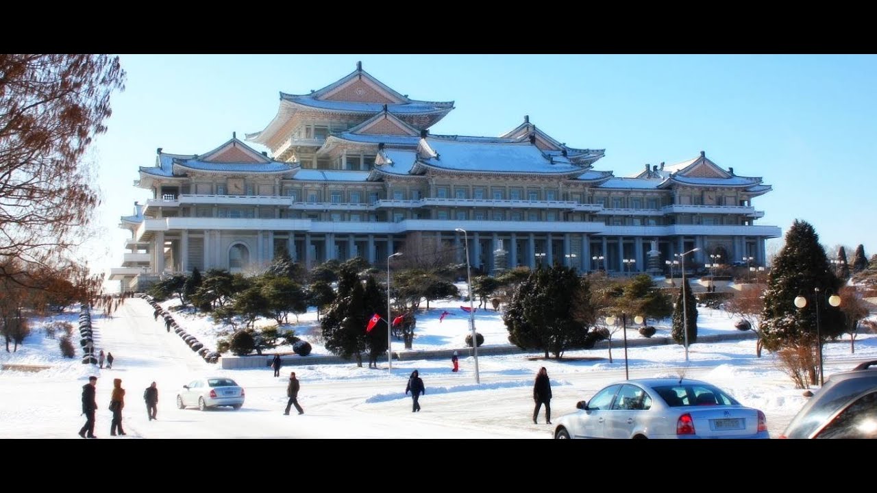 Snow Flowers Bloom at the Native Home / 눈꽃이 핀 고향집 - Pochonbo Electronic Ensemble