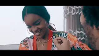 Liriany   Faço Como Official Video 0zREbZkZXJc