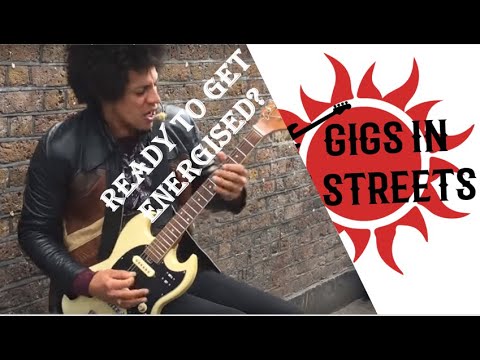 Motorhead, Ace of Spades & Notorious BiG (Lewis Floyd Henry cover)- busking in the streets of London