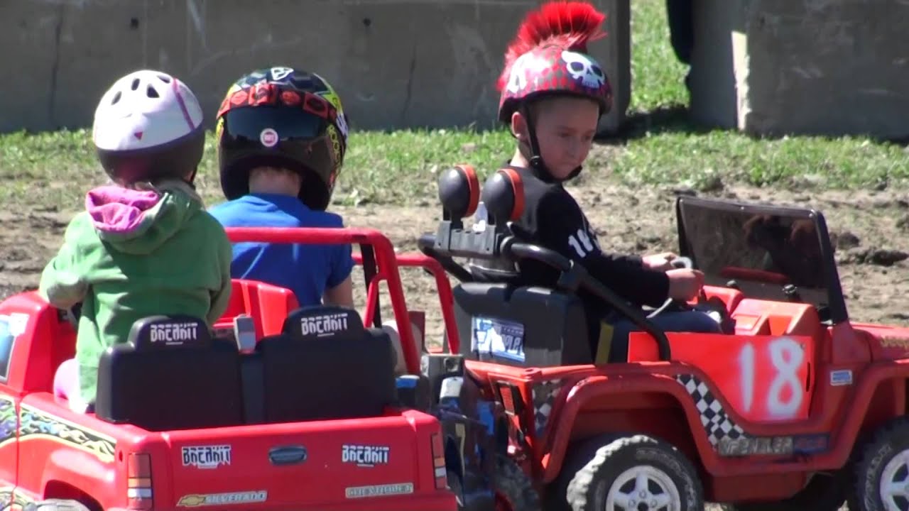 Petrolia Demolition Derby 2014 Kids Power Wheels Derby (awww) YouTube