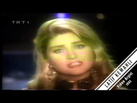 Sibel Can trt 1 Üzme Beni Türk Sanat Müziği 1992 Nostalji Konser Kaset9