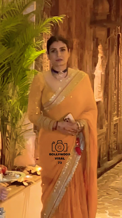 Beautiful #raveenatandon for #karwachauth Celebrate At #anilkapoor house 😍 #ytshorts #shorts
