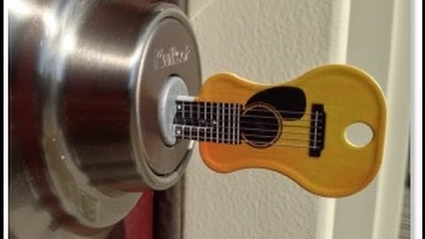 Easy Key Changes / Modulating For Country Guitar By Scott Grove