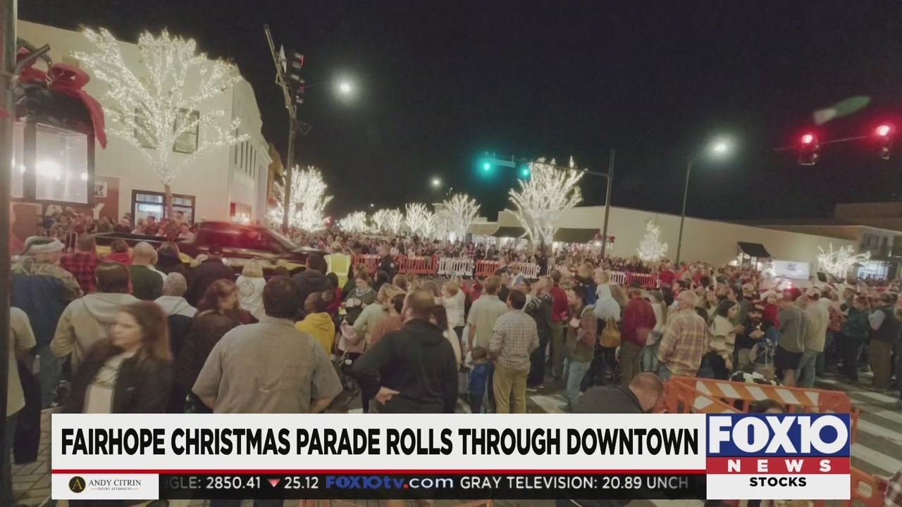 Fairhope Christmas parade rolls through downtown YouTube