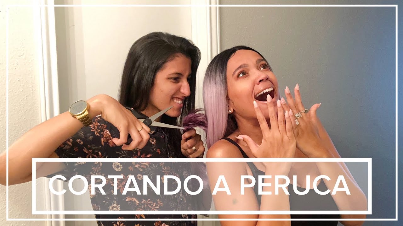 TENTANDO FAZER CORTE LONG BOB NA PERUCA SINTÉTICA • part  Esposa #wig | por Jessica Paiva