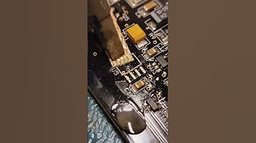 After Hot Air Desoldering The Solder Wick Solder Clearing With Flux#electronicstechnician #mother