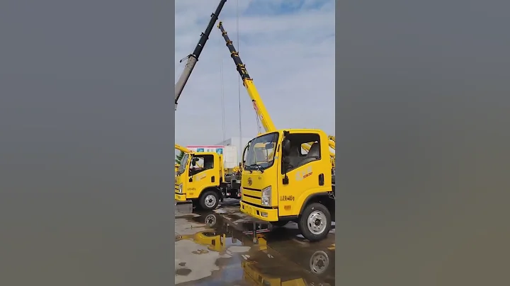 Three 5-ton blue-brand Jiefang truck cranes were tested simultaneously!
