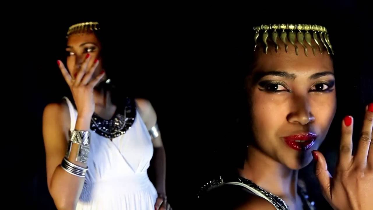 Imiangaly   "Aaaany"