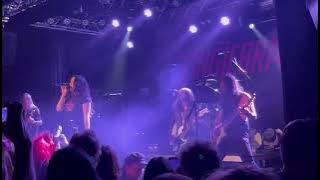 Youth Gone Wild - Skid Row (performed by Guernica Mancini and King Zebra)