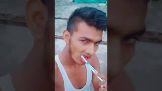 Sas hawa ke mausam dekhti hai Teri raahe (Tera Intzaar)