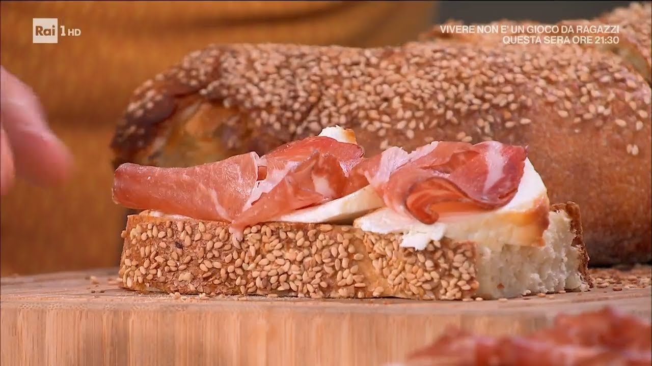 Pane di Piana degli Albanesi - È sempre mezzogiorno - 15/05/2023