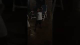 Lali jugando con sus primos y su sobrino