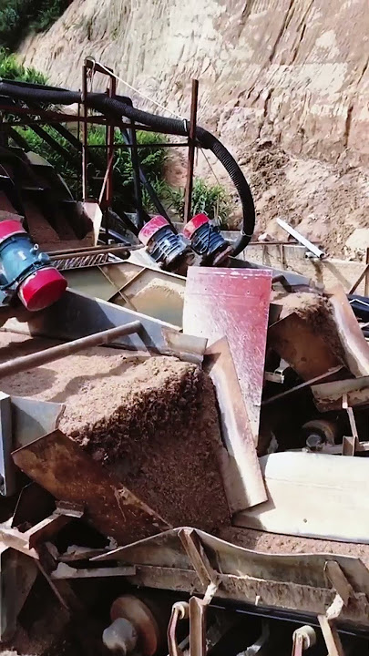 Complete set of sand washing equipment production line, with a daily output of 2,000 tons.